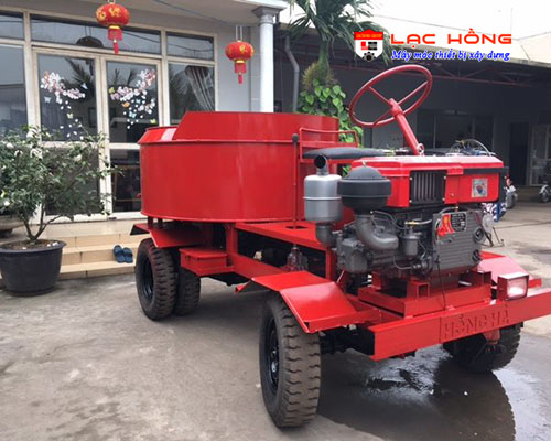 máy trộn bê tông tự hành Lạc Hồng máy trộn bê tông tự hành Lạc Hồng