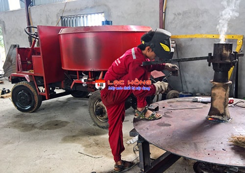 gia c&ocirc;ng m&aacute;y trộn cưỡng bức